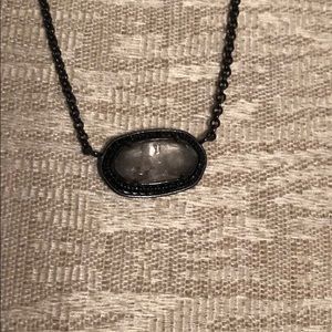 Kendra Scott necklace